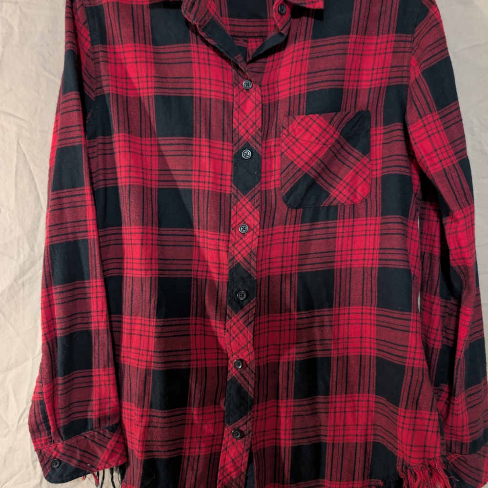 beachlunchlounge Red and Black Checkered Button-Down Shirt